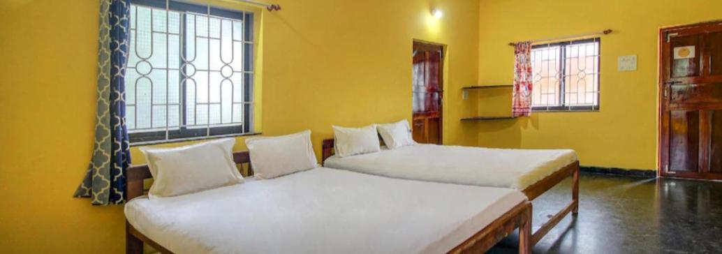 Radhabai Hotel Arambol Exterior foto